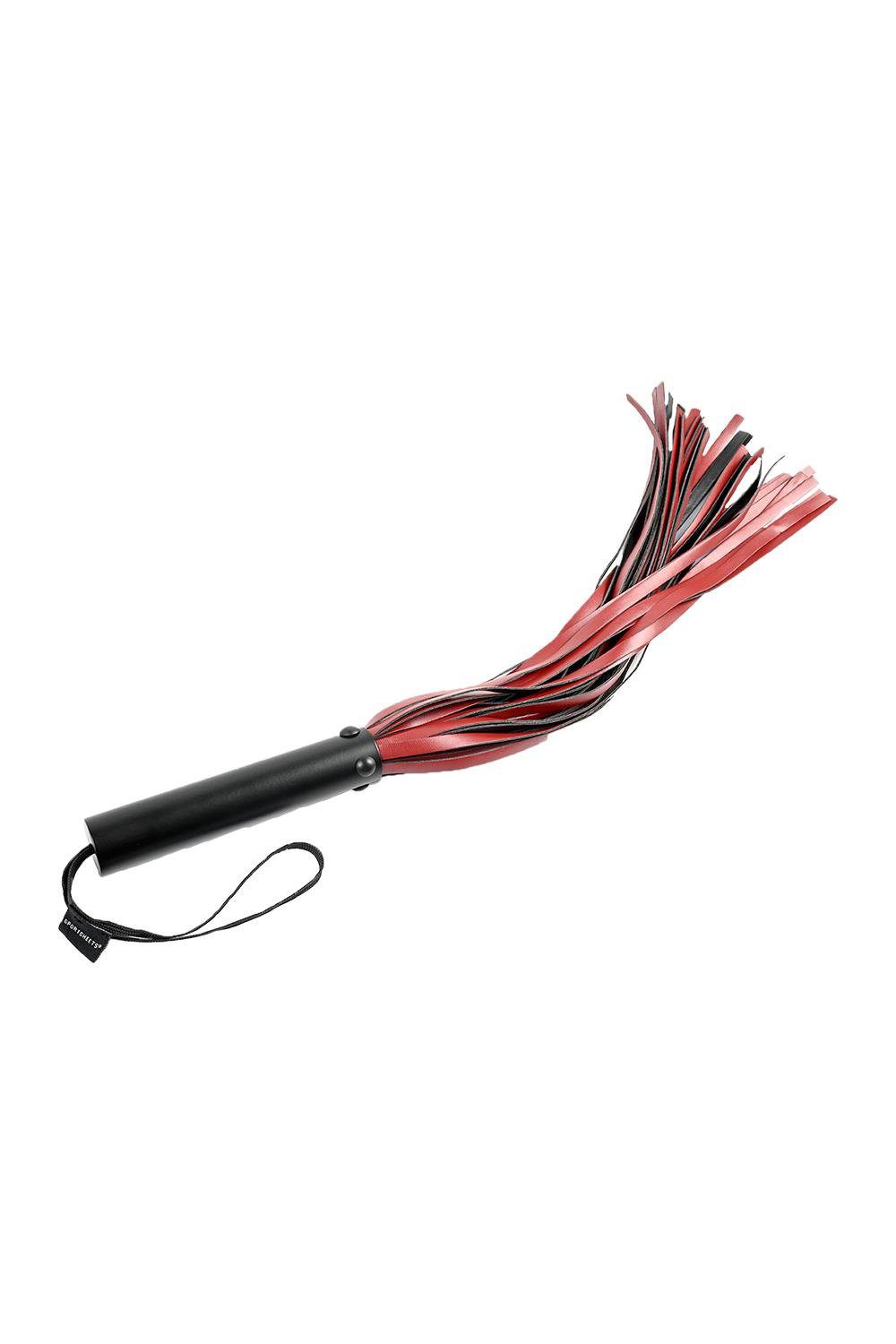 SAFFRON FLOGGER ROOD – Afbeelding 2 flexible strand of the Saffron Flogger can whisper across their body or cross it with a biting snap.A faux leather loop at the base of the nickel-free metal handle makes this flogger easy to store on a wall or pegboard when youre finished playing (or just warming up). Mix and match with other Saffron collection products for even more forbidden fun!Product Features:Thirty black and saffron fallsDurable metal handleLoop for easy hanging storageVegan/vegetarian-friendly faux leatherProduct Dimensions:Handle Length: 6 inch / 15