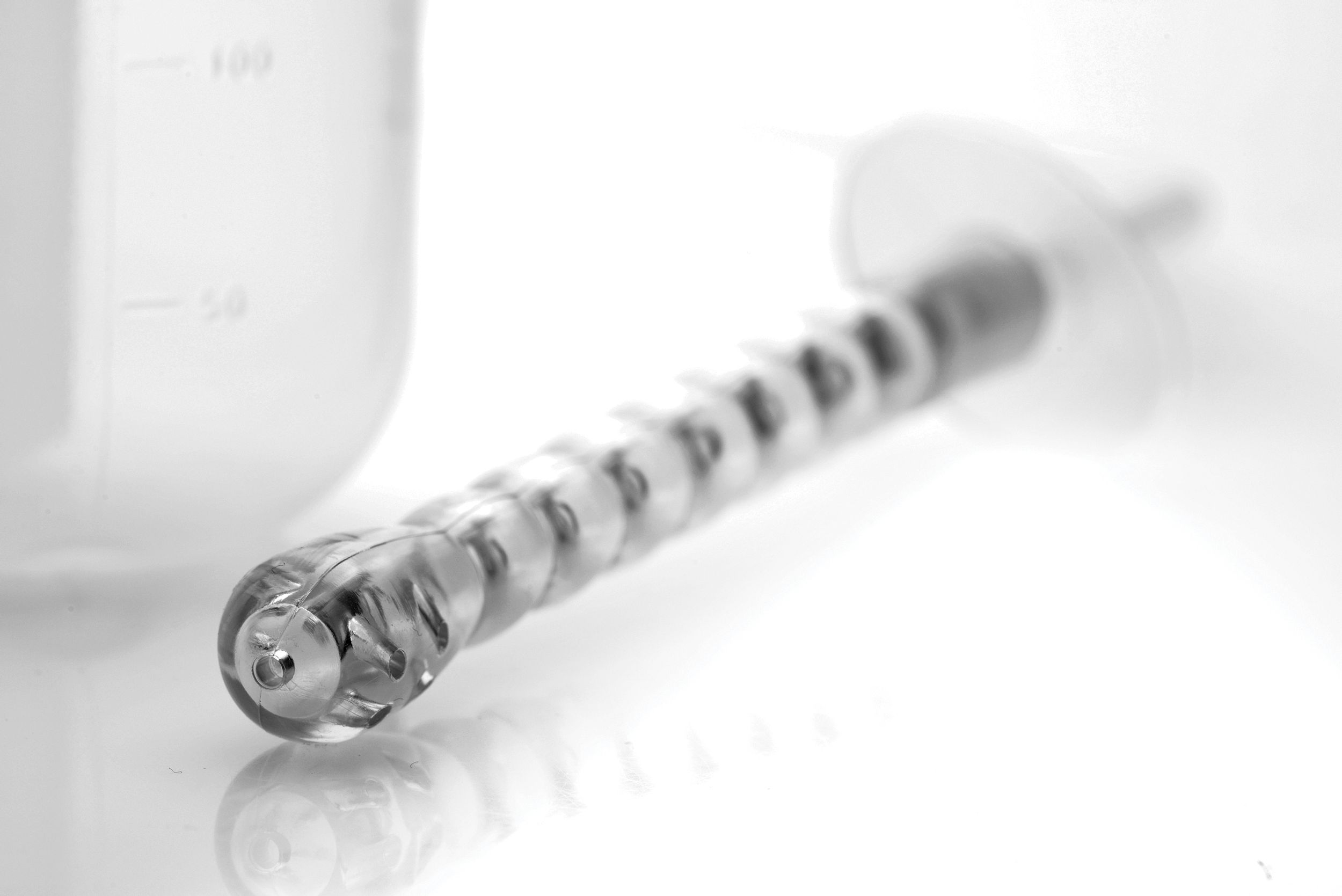 PUMP ACTION ANALE DOUCHE โ Afbeelding 4 Gebruik je de intiem douche zowel anaal als vaginaal? Reinig zowel de binnen- als buitenzijde altijd zeer goed met lauwwarm water en een toycleaner om eventuele (schadelijke) bacteriรซn te minimaliseren.